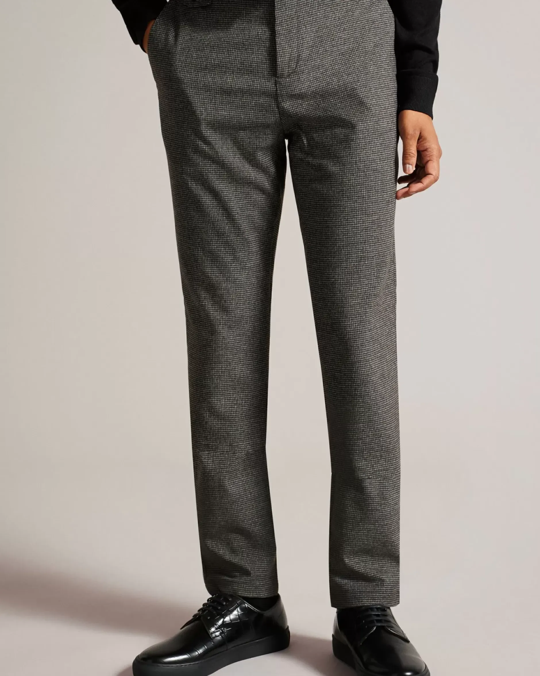 New Ziyech Men Trousers & Chinos